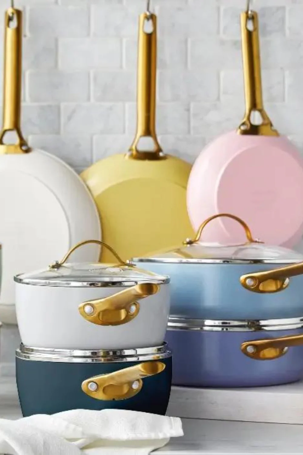 How Best Non-Toxic Cookware Fits Modern Kitchens